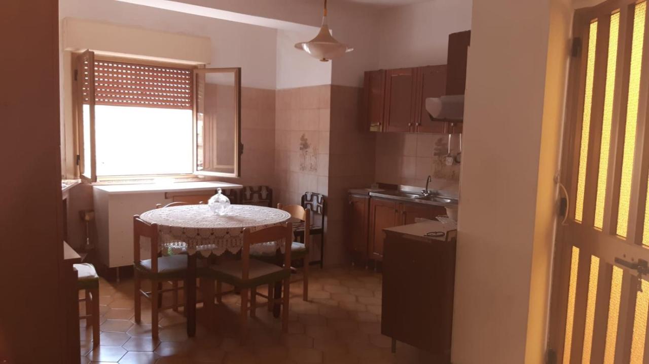 Villa Lontano Dal Caos A Due Passi Dal Mare Condro Exterior foto