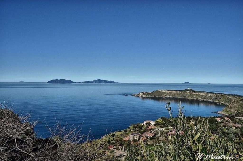 Villa Lontano Dal Caos A Due Passi Dal Mare Condro Exterior foto