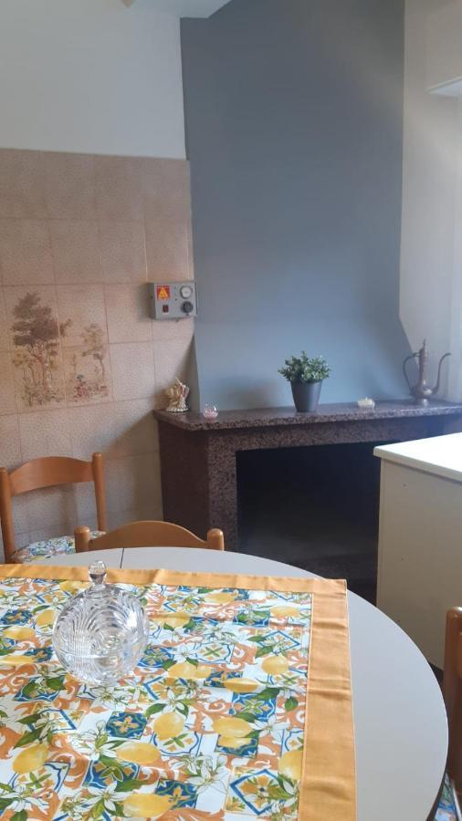 Villa Lontano Dal Caos A Due Passi Dal Mare Condro Exterior foto