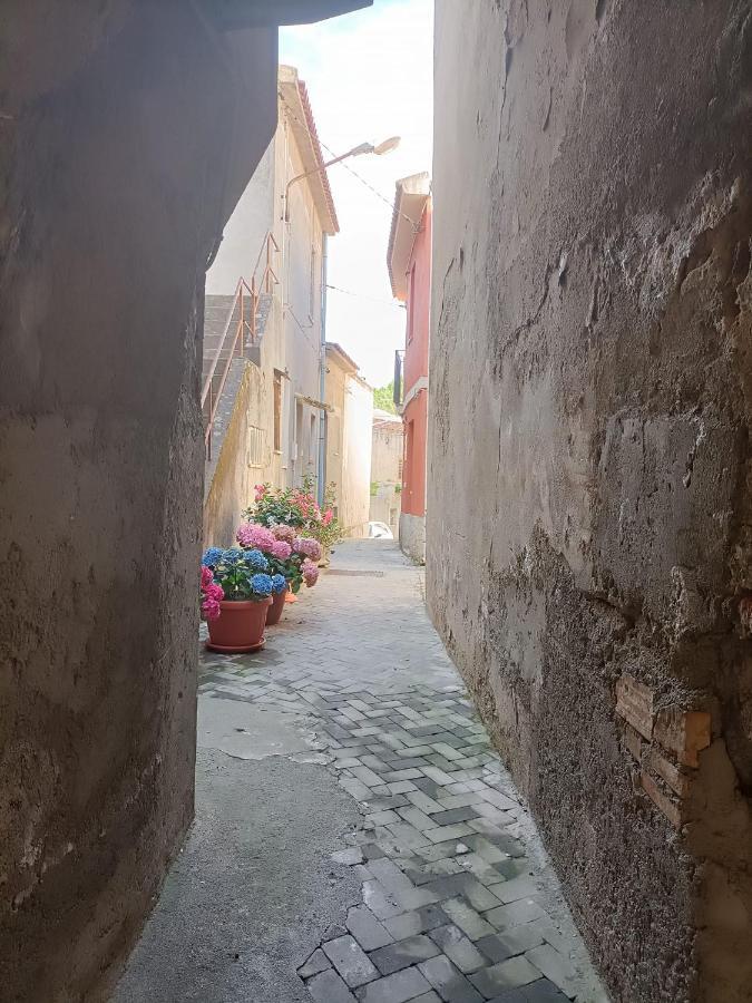 Villa Lontano Dal Caos A Due Passi Dal Mare Condro Exterior foto